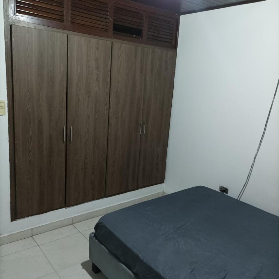 Hostel Caballo Blanco Cartagena Exterior photo
